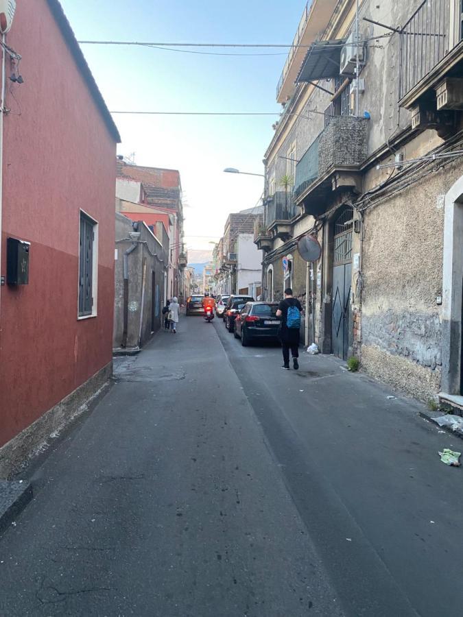 Cucchiara Apartment كاتانيا المظهر الخارجي الصورة